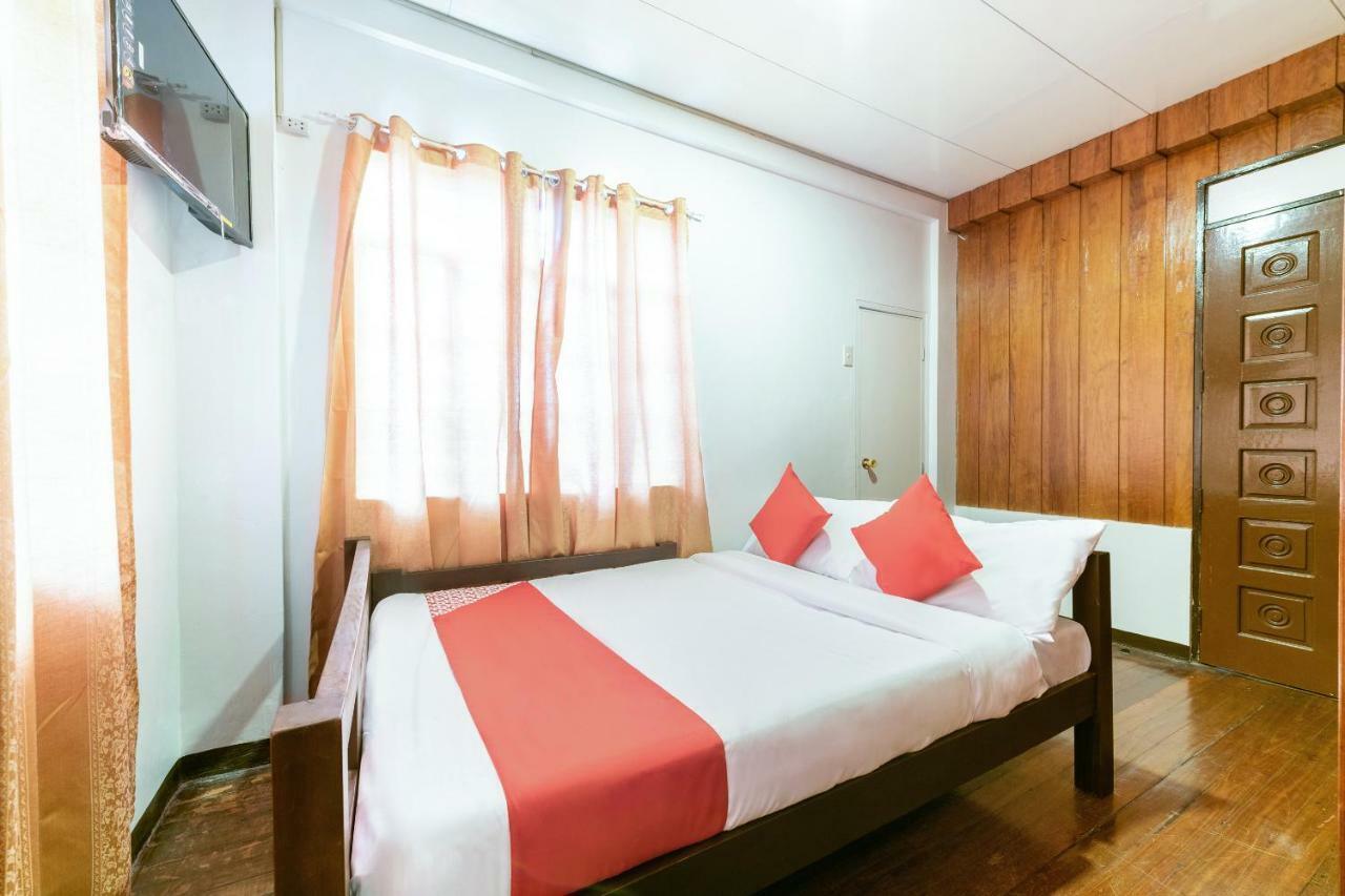 Oyo 122 The Peak Pines Pension Baguio City Екстериор снимка